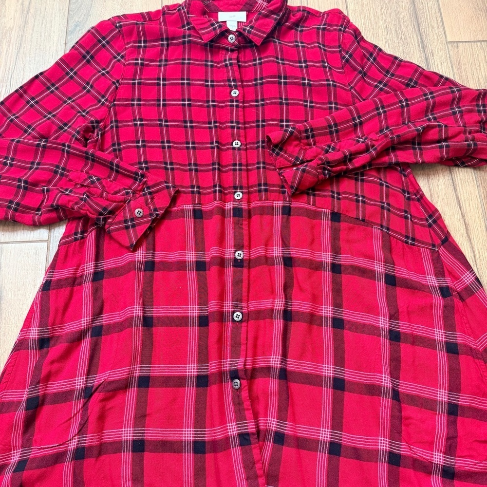 J Jill Plaid Tunic Shirt Womens Size S Red Black Button Front Long Sleeve Top